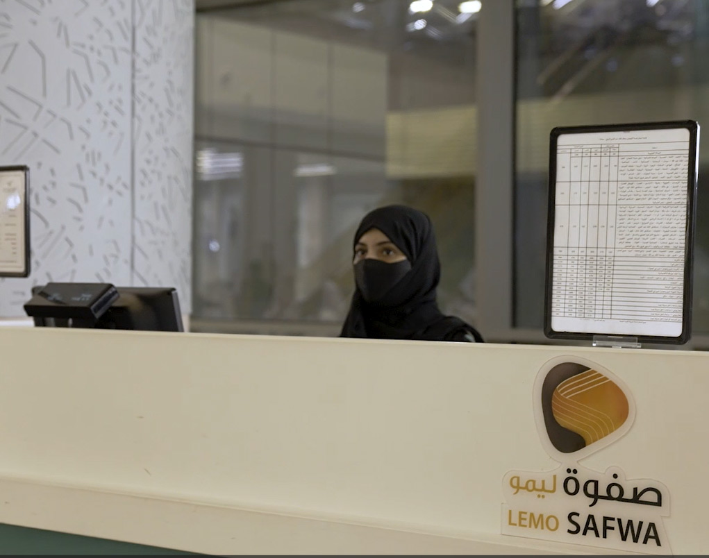 أماكن تواجدنا بالمطارات